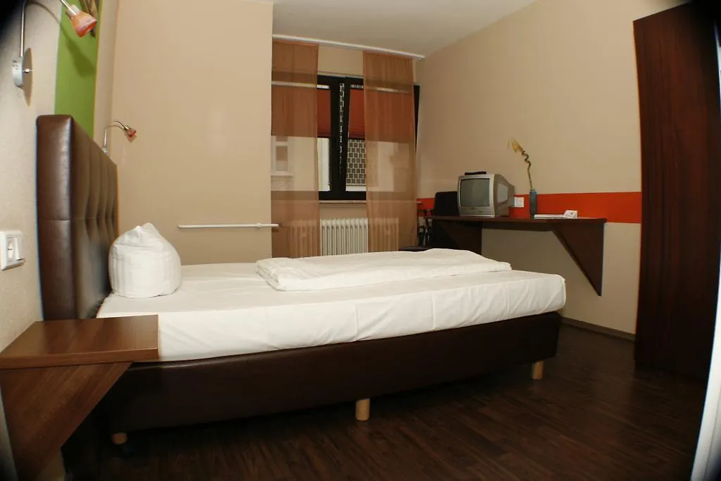 Fair Hotel Gallus Frankfurt am Main 3*,